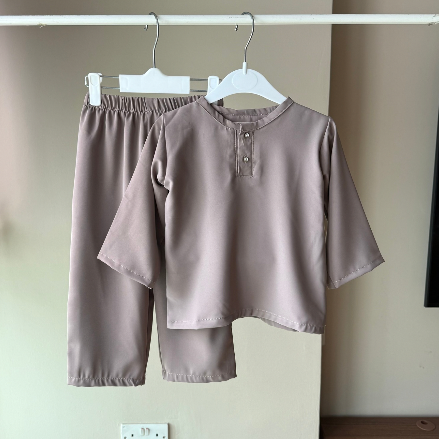 Yusuf Set - Beige Grey