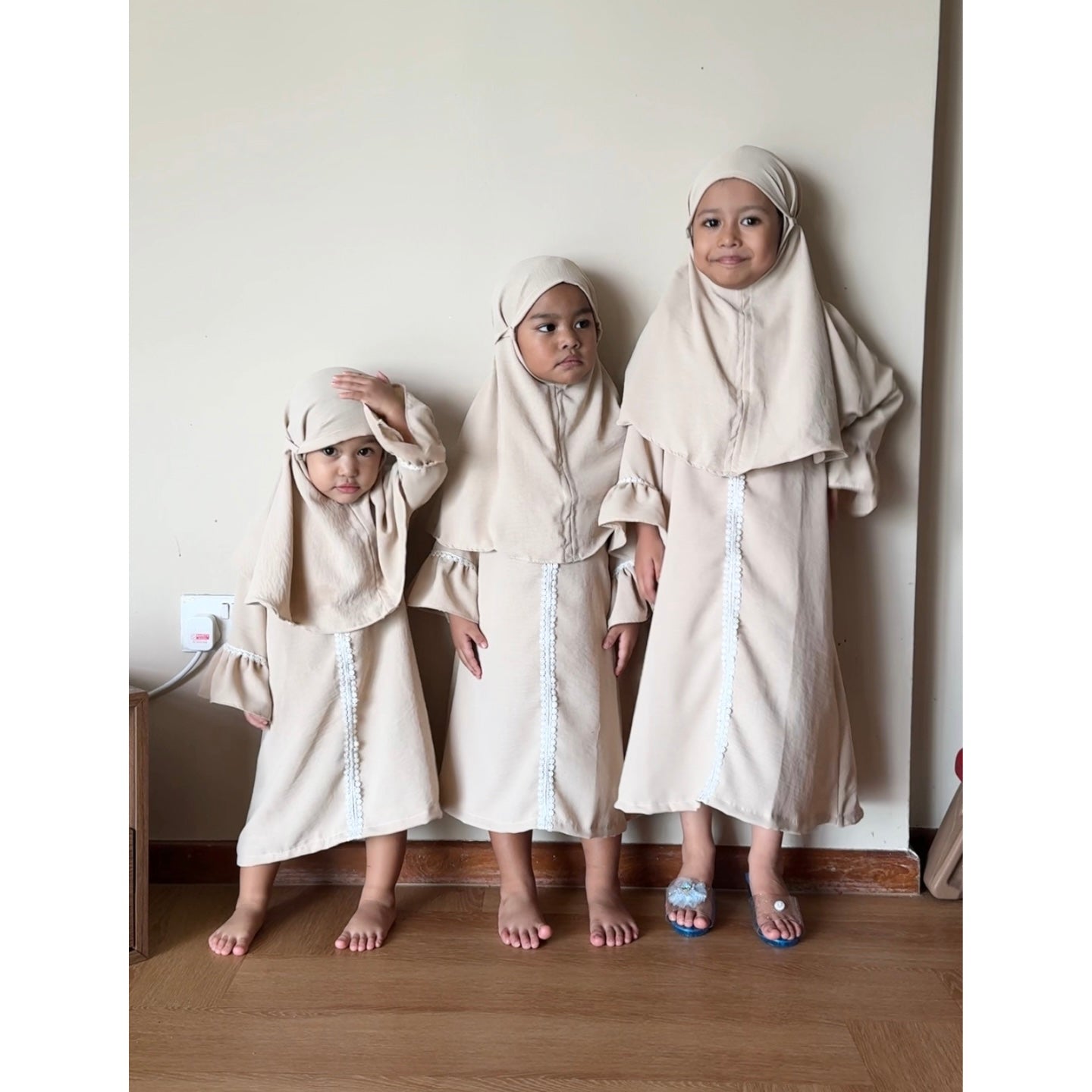 Crinkle Medina Tudung Set - Cream
