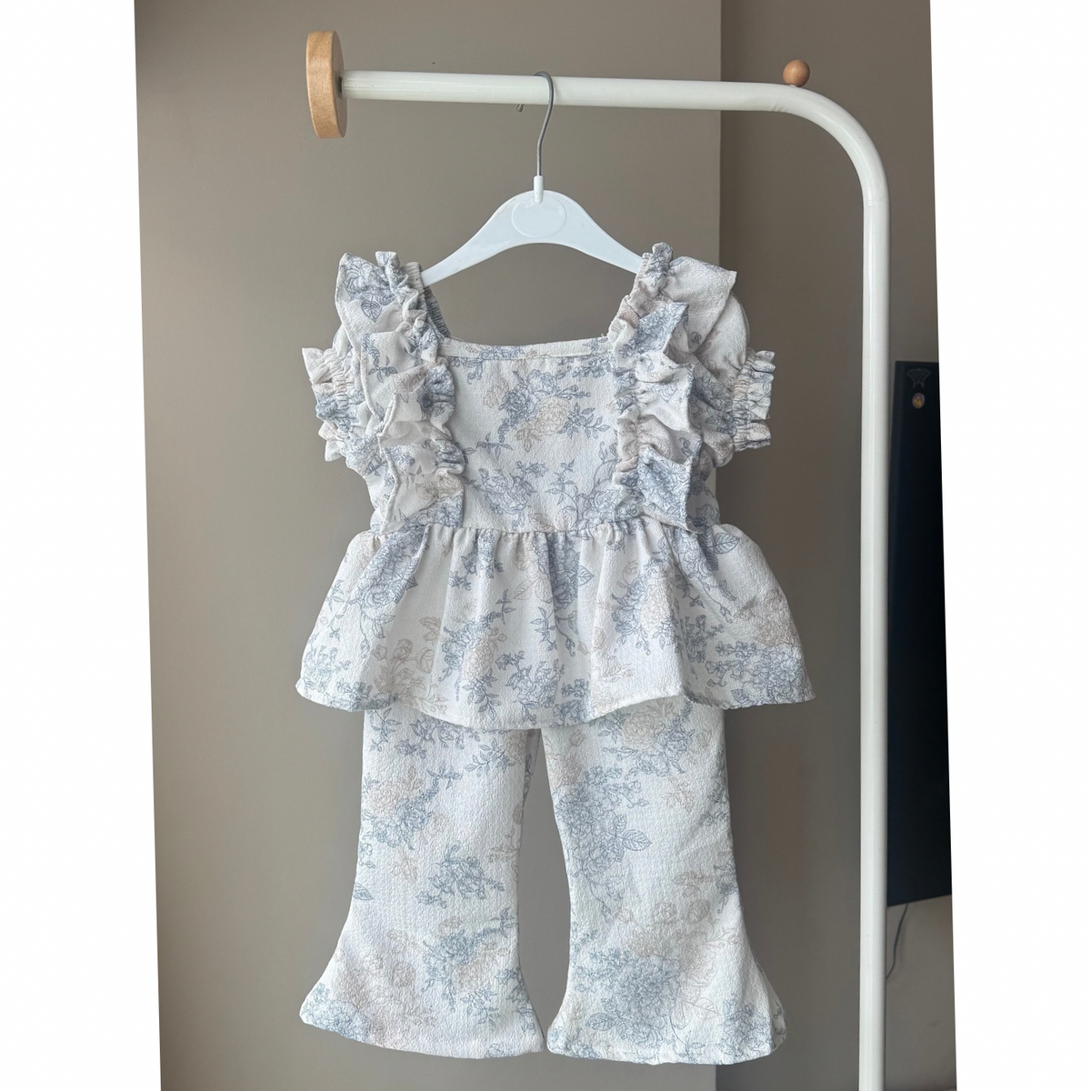 Misha Set - White Floral